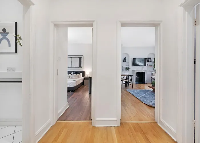2 Bed Apartment- Mayfair 1